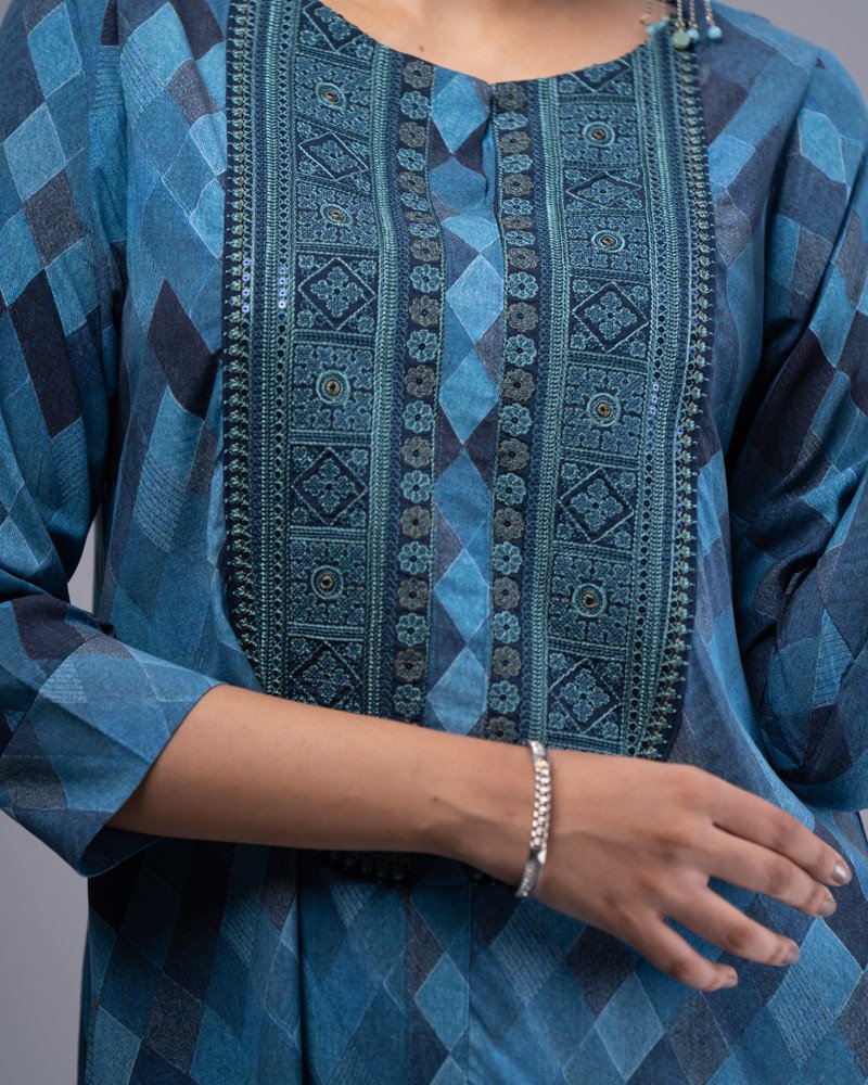 WOMENS WOVEN LONG KURTI - Image 2