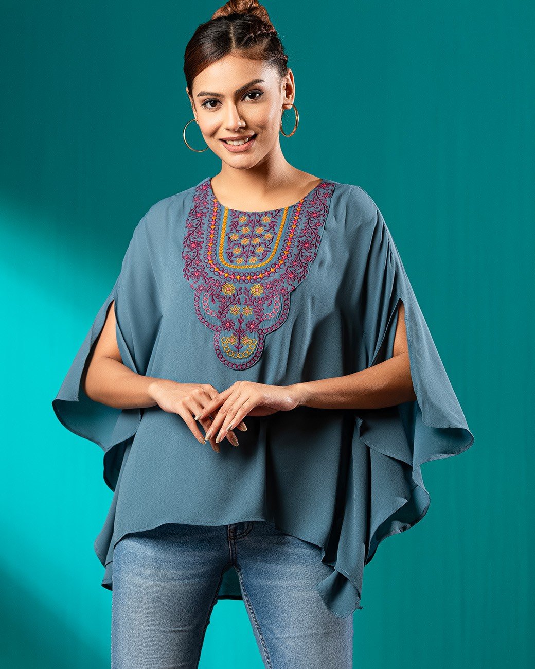 WOMEN'S WOVEN SHORT TOPS - Image 3
