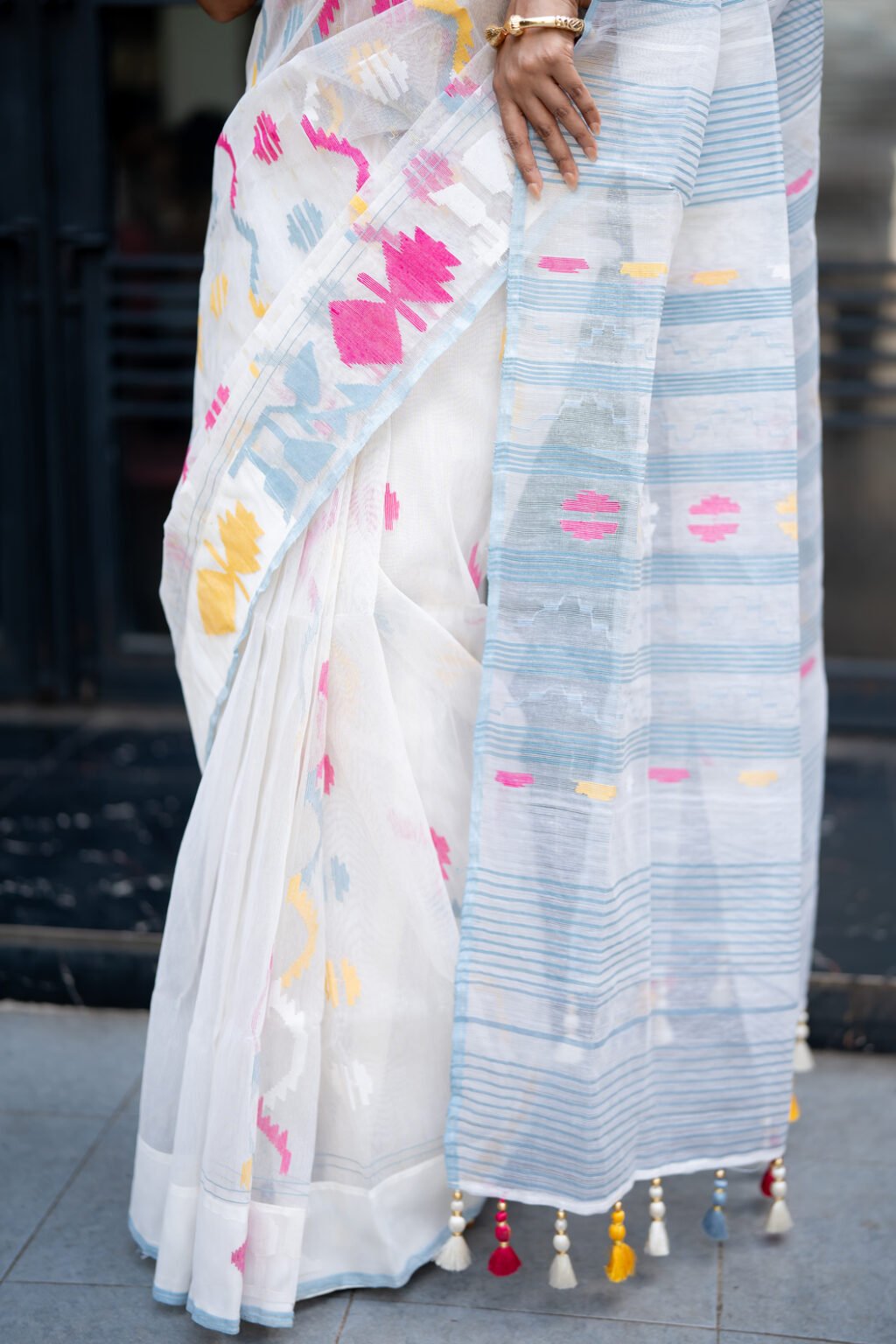 Kash | Jamdani | White Pinky - Image 3