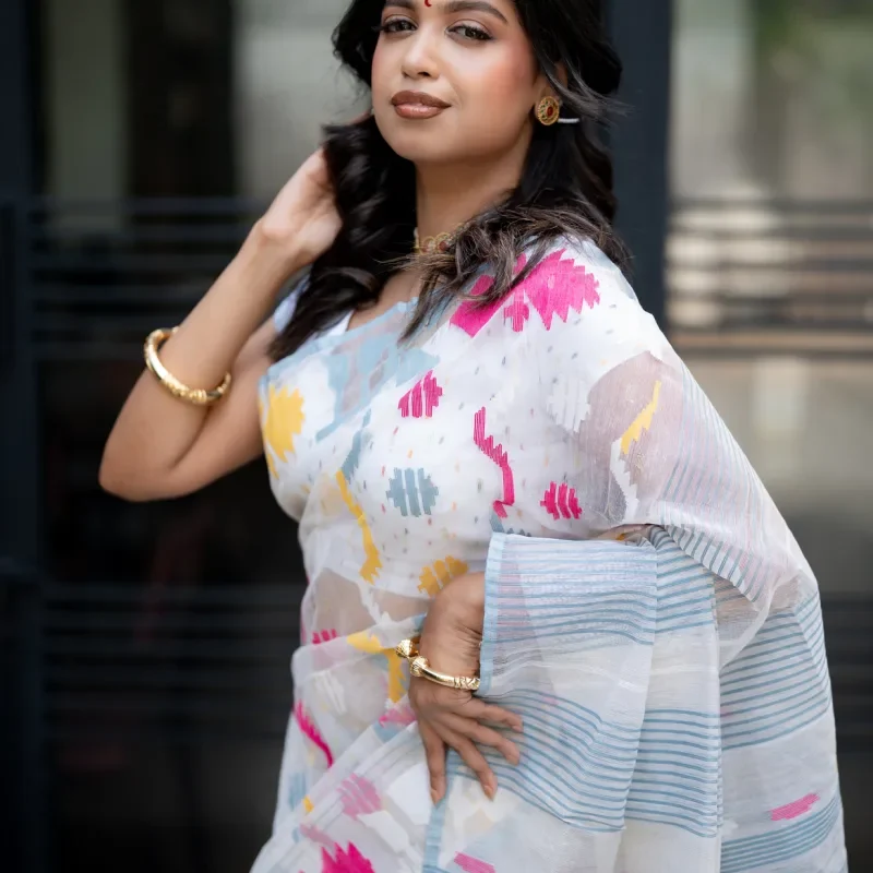 Kash | Jamdani | White Pinky