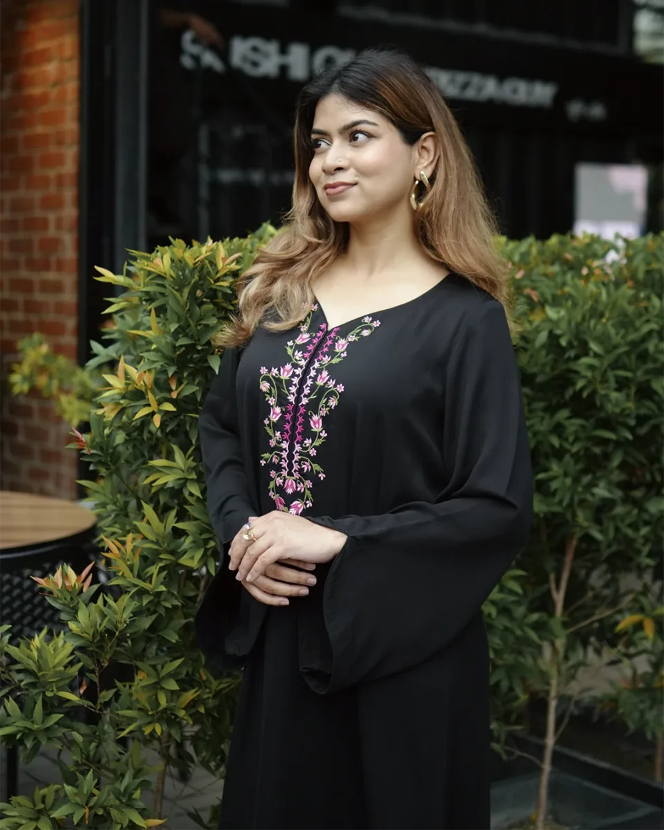 RASHI Women’s Black Kaftan